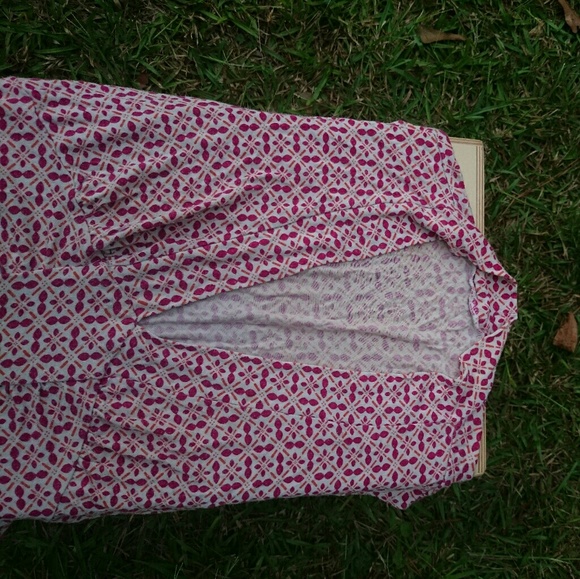 Scrunched Flowerburst Top - Picture 7 of 8